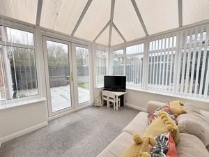 Photo 11- click for photo gallery